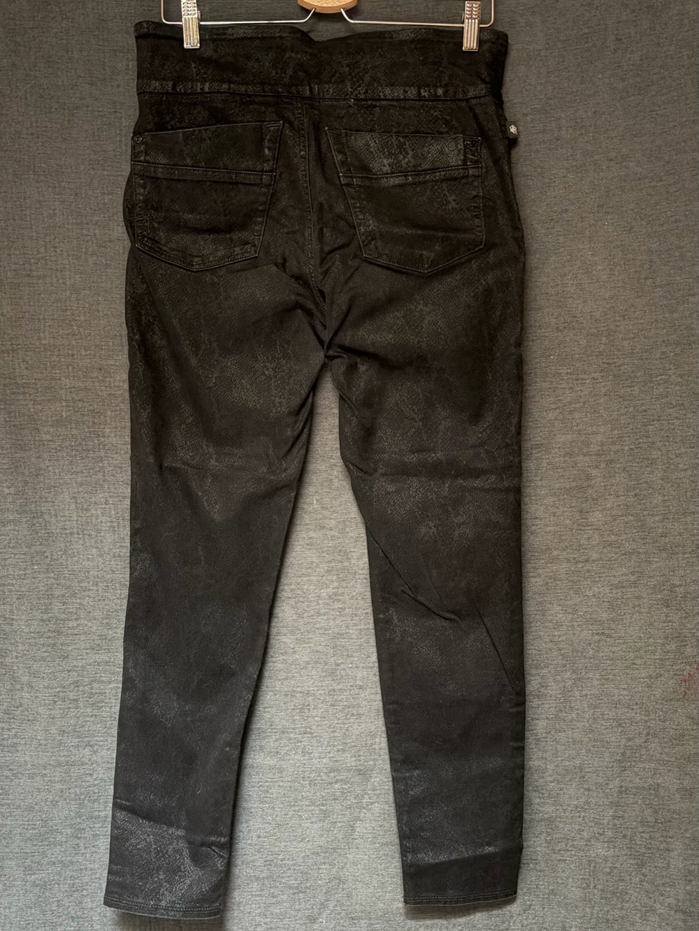 Rock & Republic Black Women's Jeggings